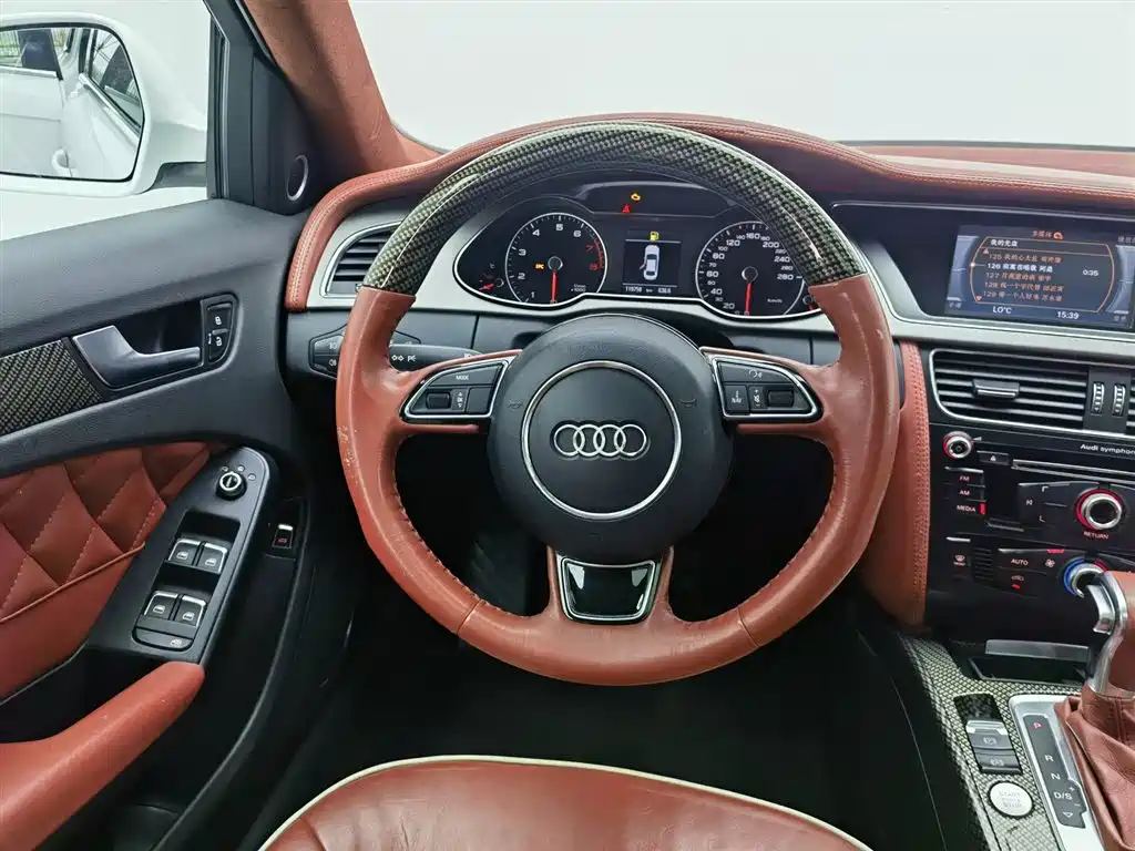 Audi A4L 2013 35 TFSI Automatic Standard фото 11