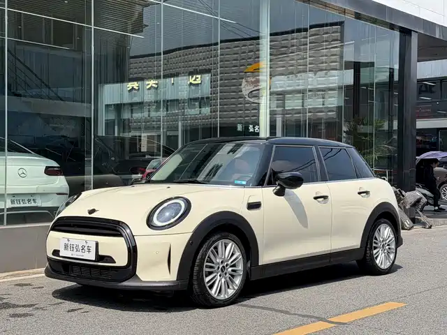 Mini MINI 1.5T COOPER, Артист, пятидверный