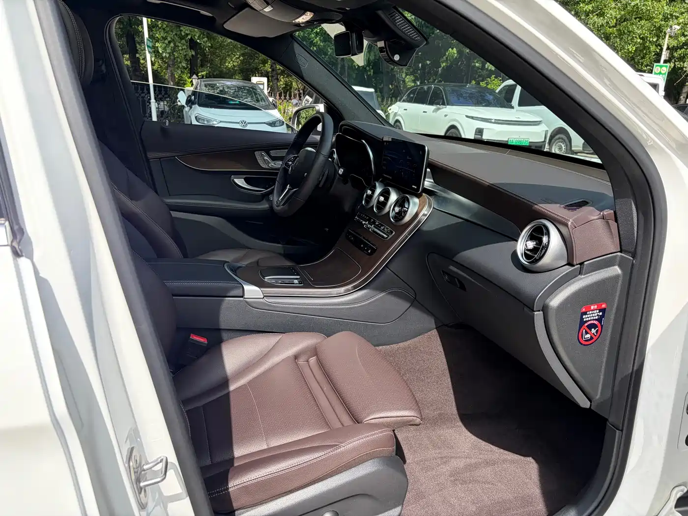 Mercedes-Benz GLC 2022 Model GLC 300 L 4MATIC Dynamic Edition фото 15