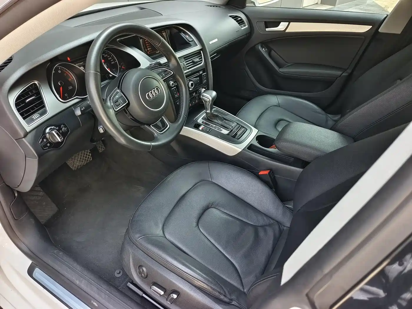 Audi A5 (Import) 2013 Sportback 40 TFSI фото 8