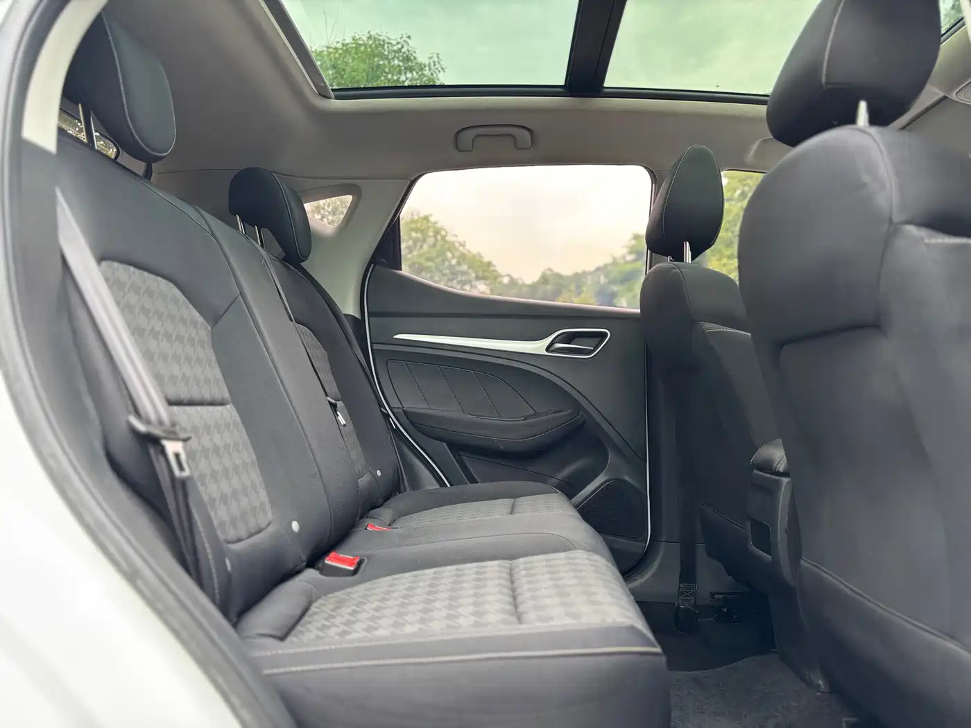 MG ZS 2020 2020 Global Million Bestseller 1.5L Manual with 65-inch Panoramic Sunroof