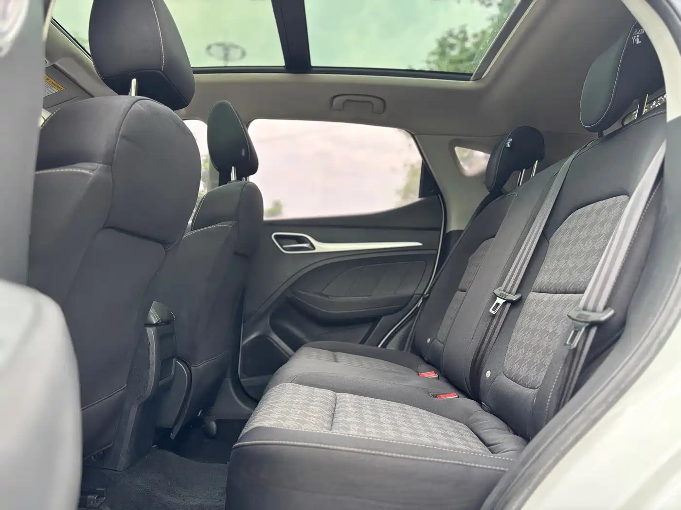 MG ZS 2020 2020 Global Million Bestseller 1.5L Manual with 65-inch Panoramic Sunroof