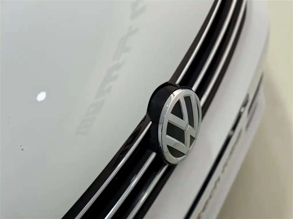 Volkswagen Sagitar 2018 1.6L Automatic Comfort фото 8