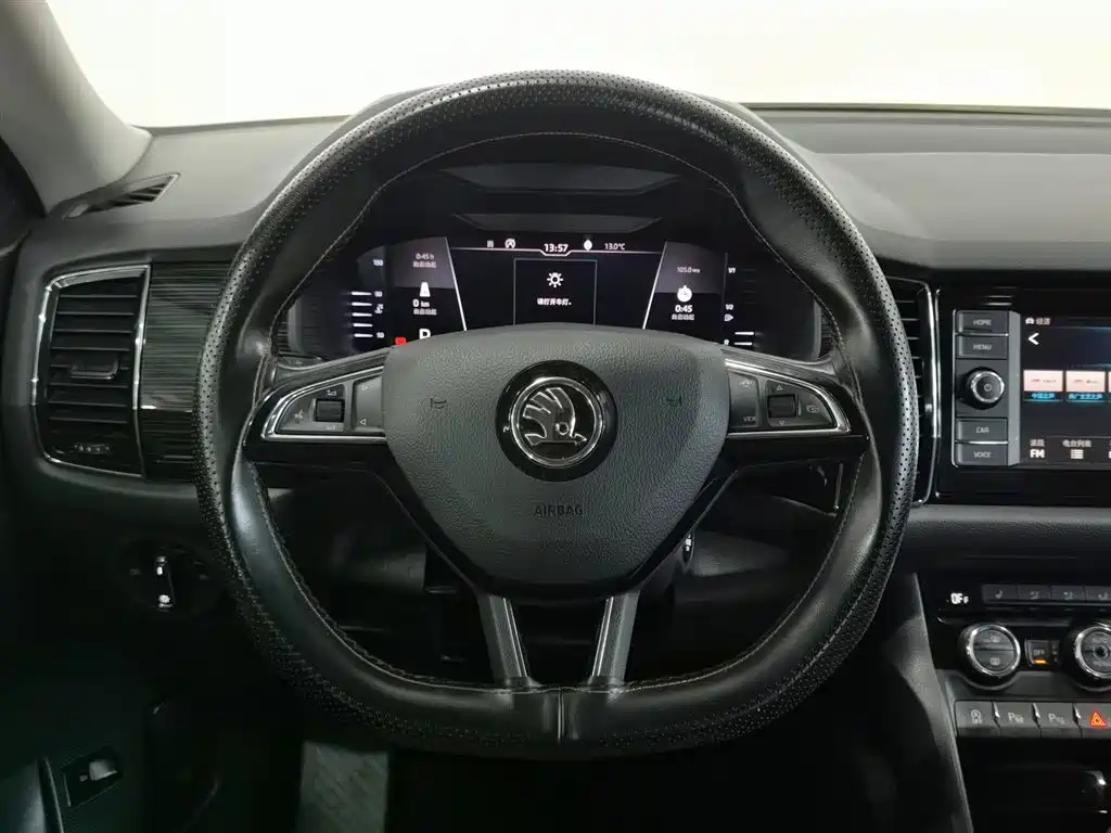 Škoda Kodiaq GT 2019 TSI330 2WD Luxury Edition China V фото 11