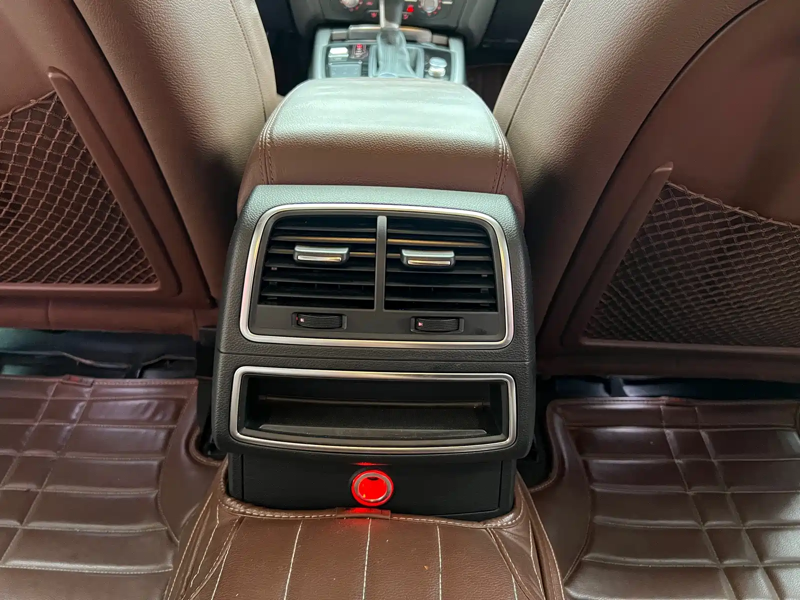 صورة 14 - Audi A7