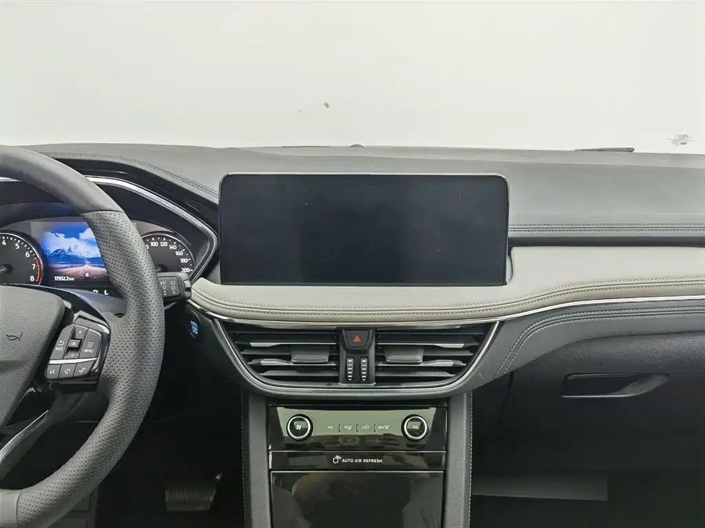 FORD RUIJI
