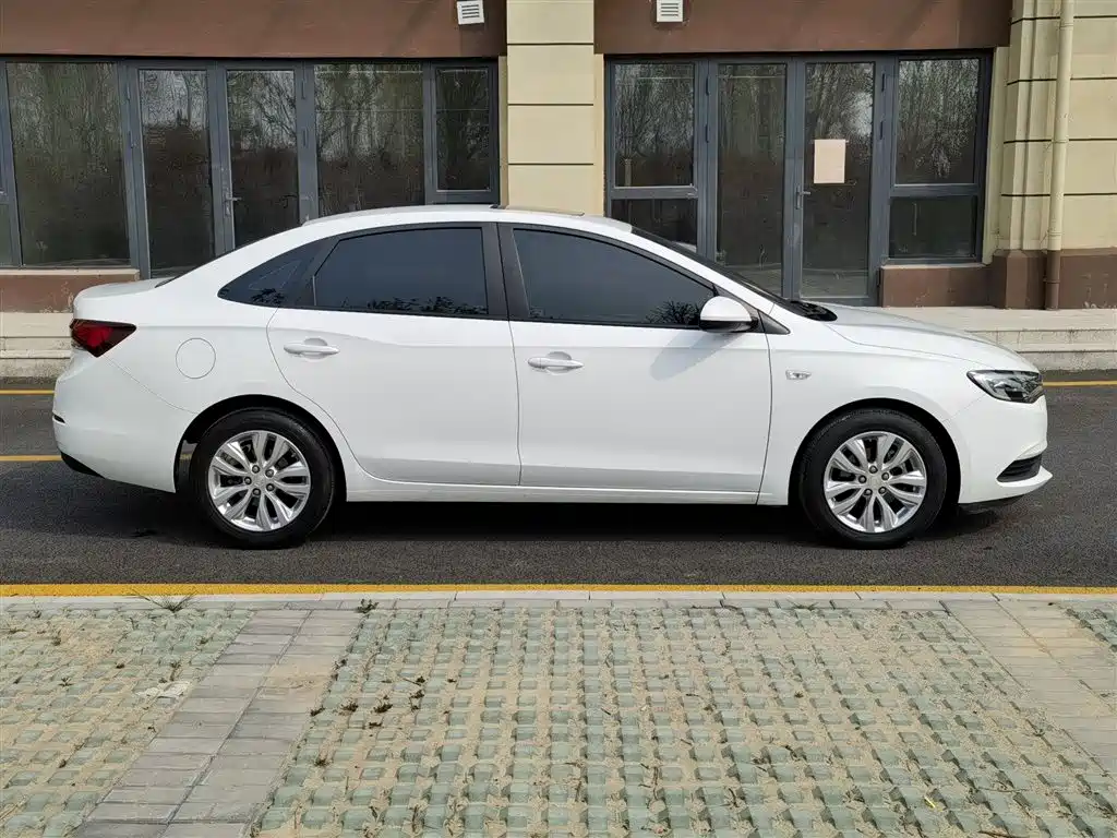 Buick Excelle 2021 Exemplar 1.5L Auto Elite фото 23