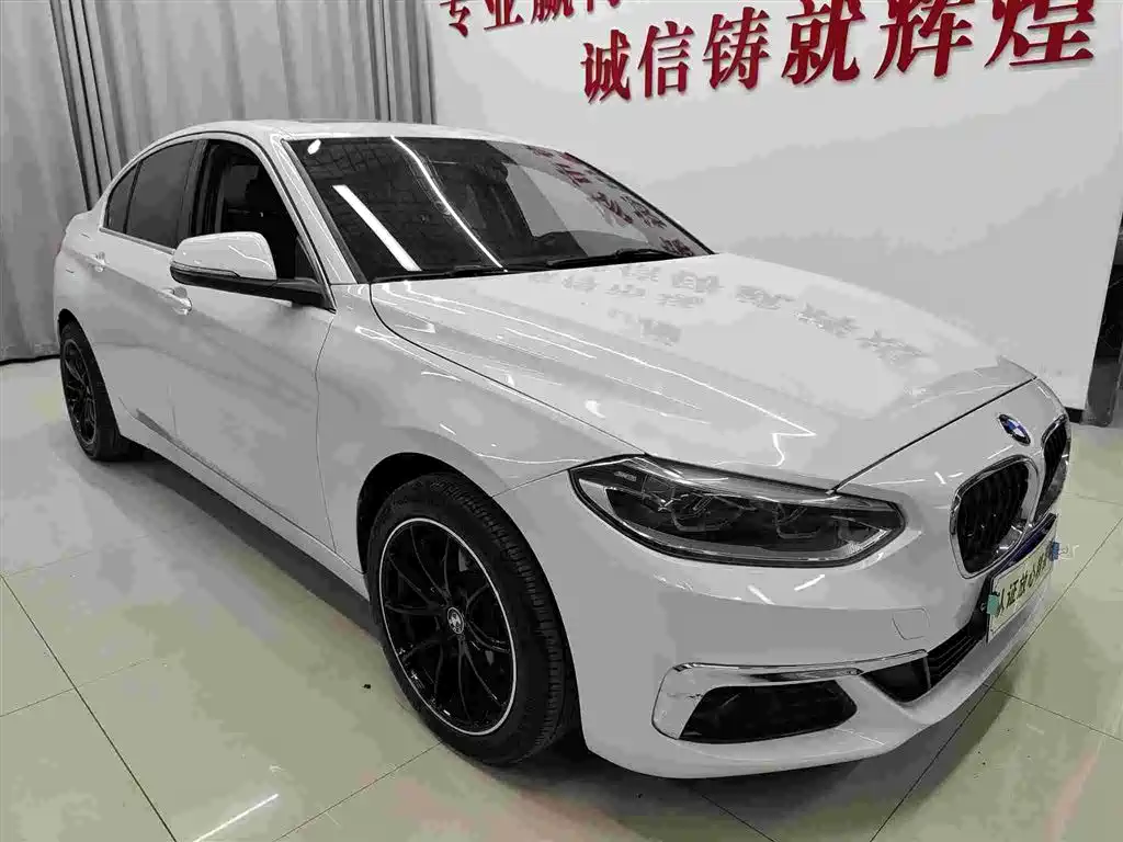 BMW 1 Series 2017 118i Design Package фото 3