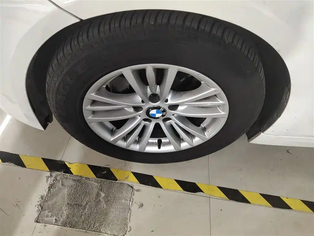 BMW 3 Series 2015 320Li Super Joy Fashion фото 19