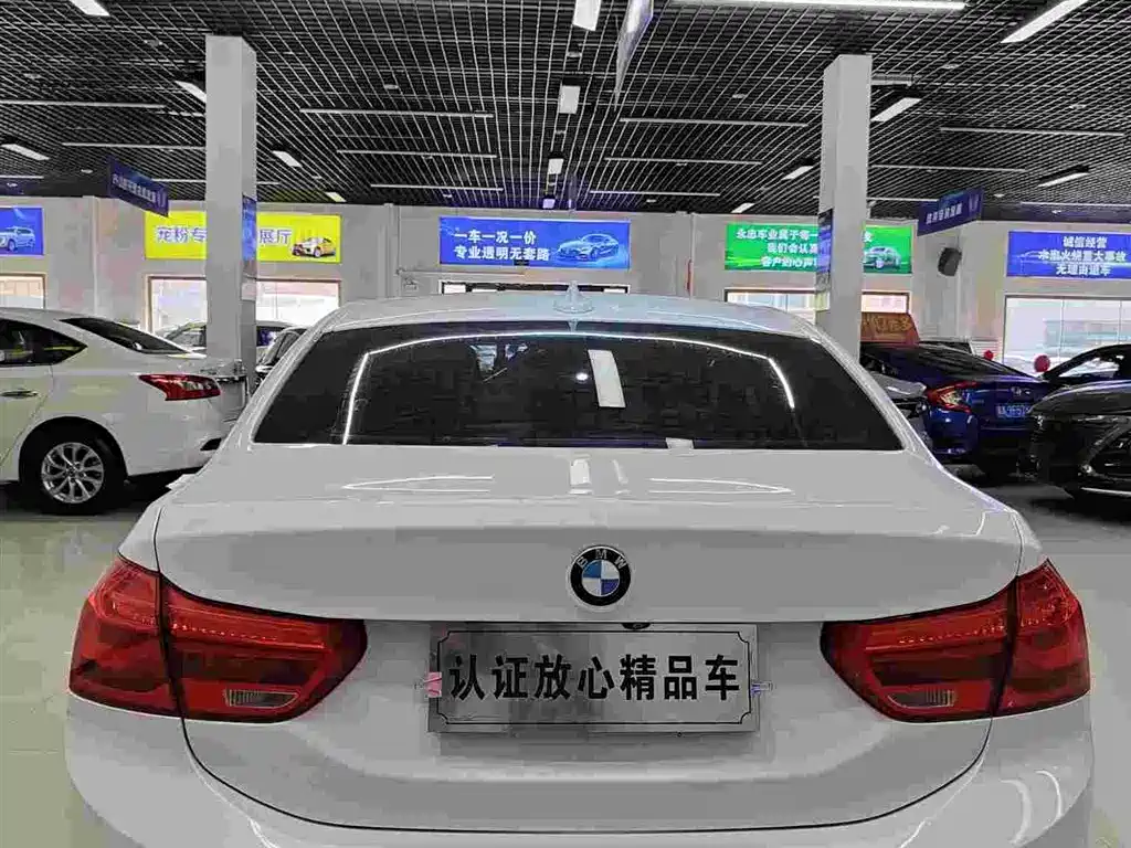 BMW 1 Series 2017 118i Design Package фото 5