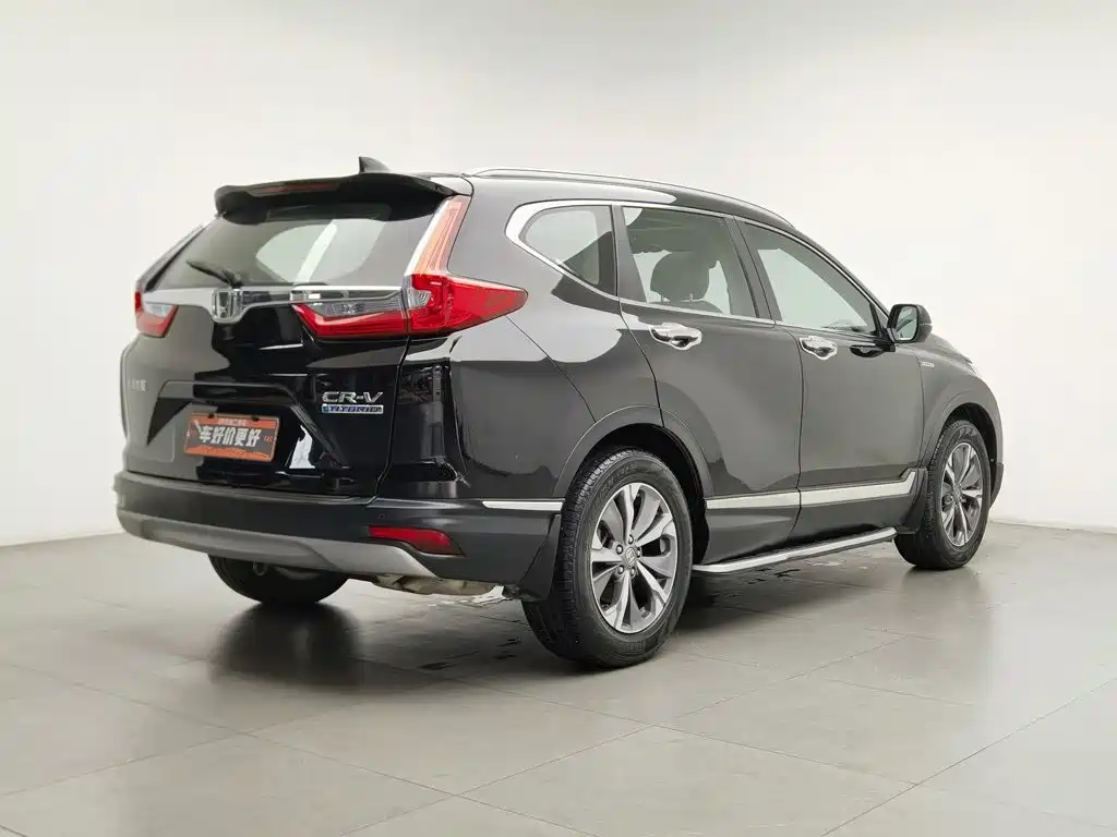 Фото 2 - Honda CR-V