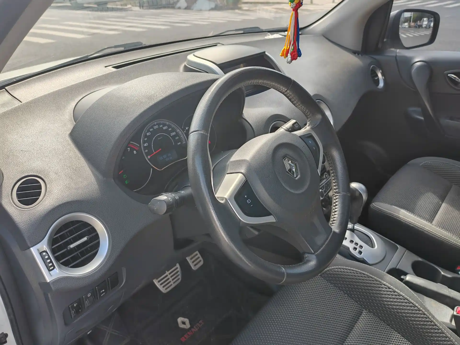 Фото 10 - Renault Koleos (Import)