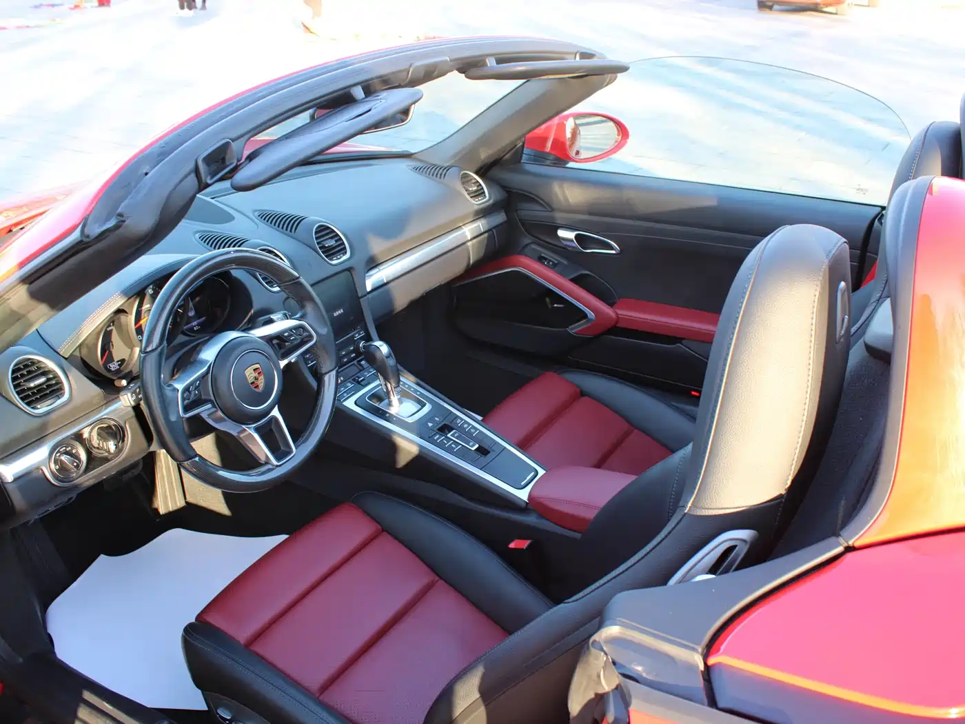 Porsche 718 2022 Boxster 2.0T фото 10