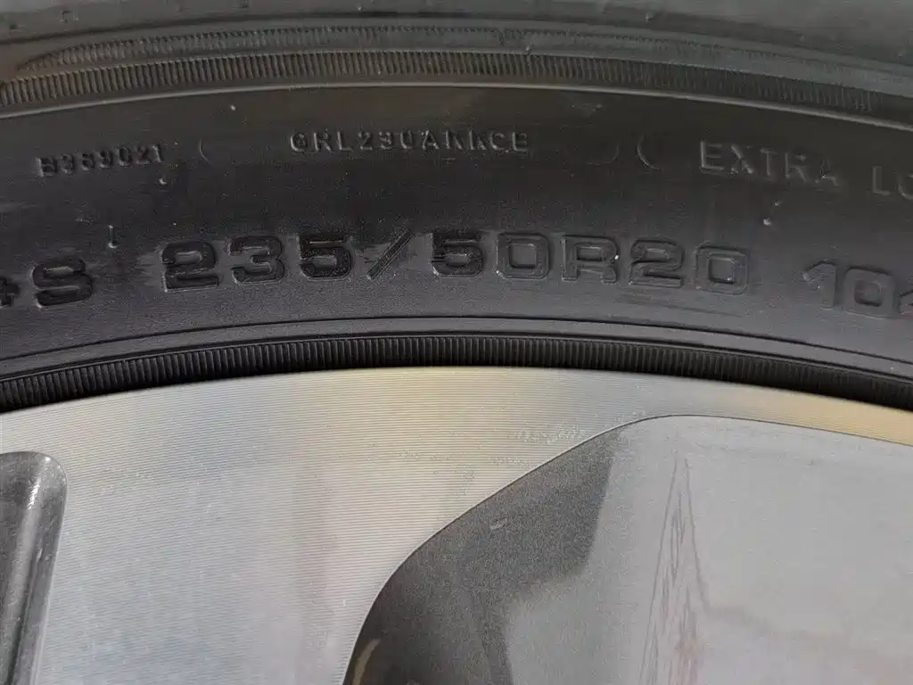 Land Rover Discovery Sport 2024 Performance Technology Edition фото 24