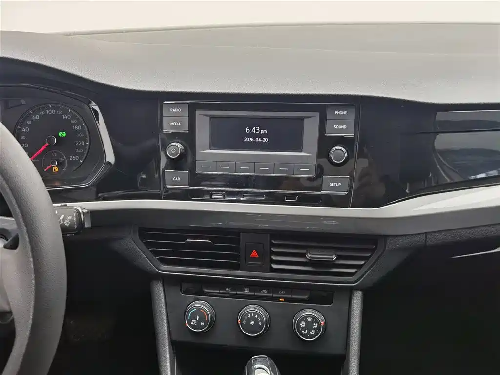 Volkswagen Bora 2019 1.5L Auto Fashion Model фото 12