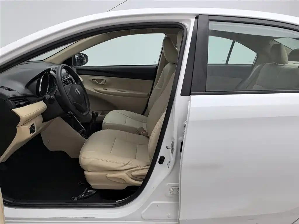 Toyota Vios 2014 1.3L Manual Stylish Edition фото 10