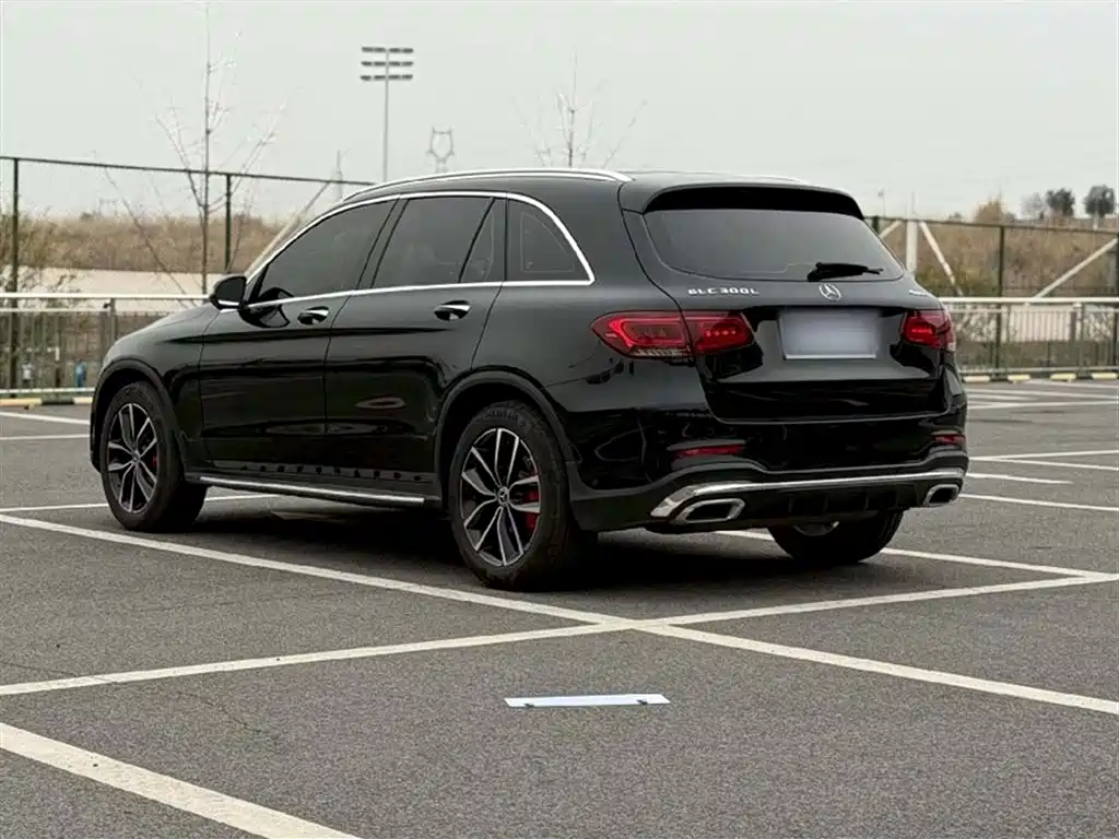 Mercedes-Benz GLC 2022 Facelift GLC 260 L 4MATIC Luxury Model фото 9