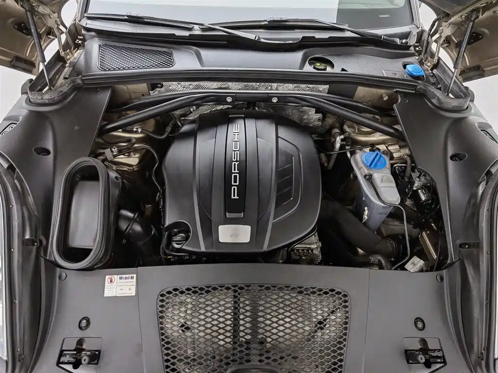 Porsche Macan 2017 Macan 2.0T фото 6