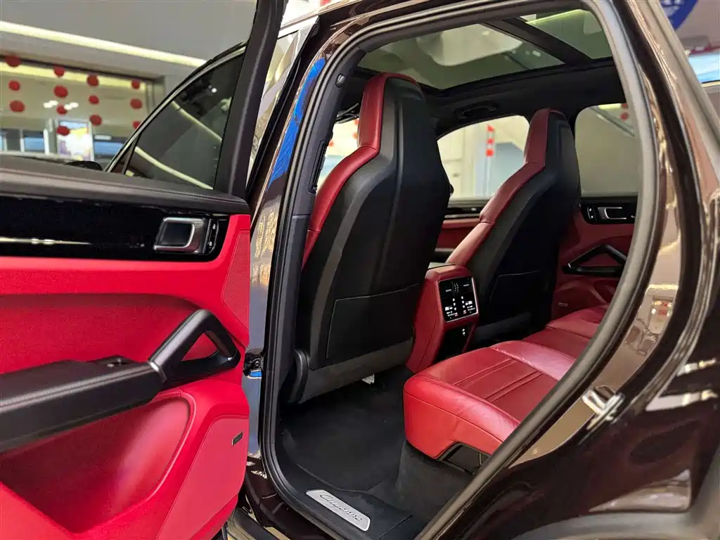 Porsche Cayenne 2020 Cayenne S 2.9T фото 18