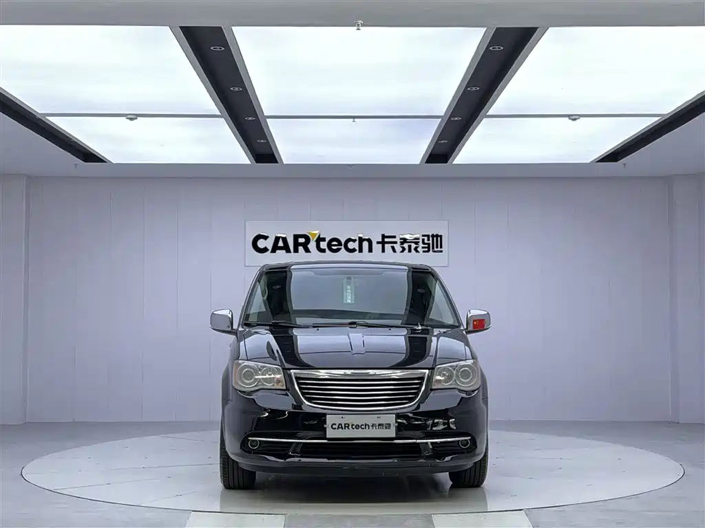 Chrysler Grand Voyager (Import) 2015 2014 3.6L Comfort Edition
