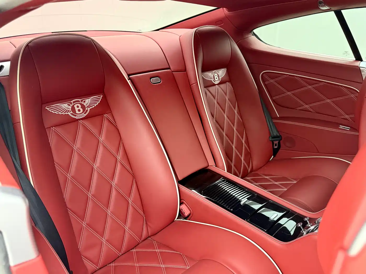 Bentley Continental 2010 Supersports 6.0 фото 14