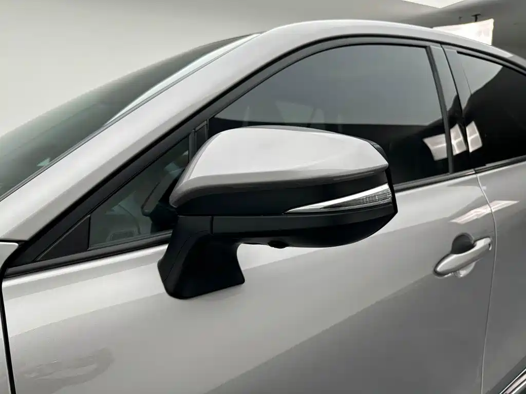 Фото 22 - Toyota Venza
