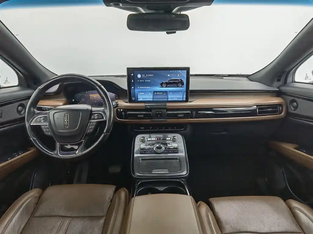 LINCOLN NAVIGATOR