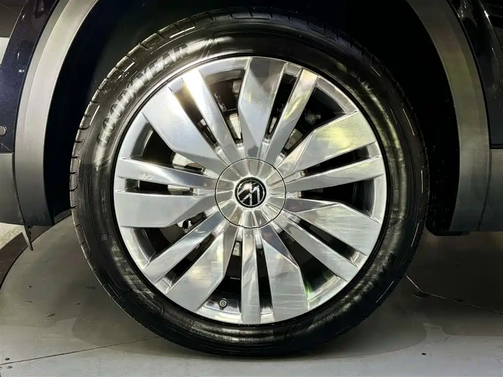 Volkswagen Teramont 2024 380TSI 4WD Prestige Luxury Edition фото 11