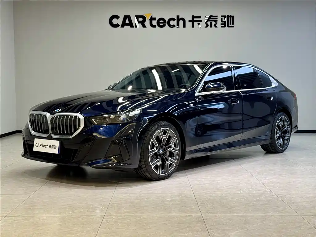 BMW 5 Series 2025 530Li Premium M Sport Package