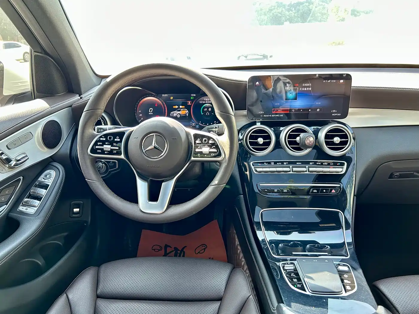 Mercedes-Benz GLC 2022 Facelift III GLC 260 L 4MATIC Dynamic фото 5