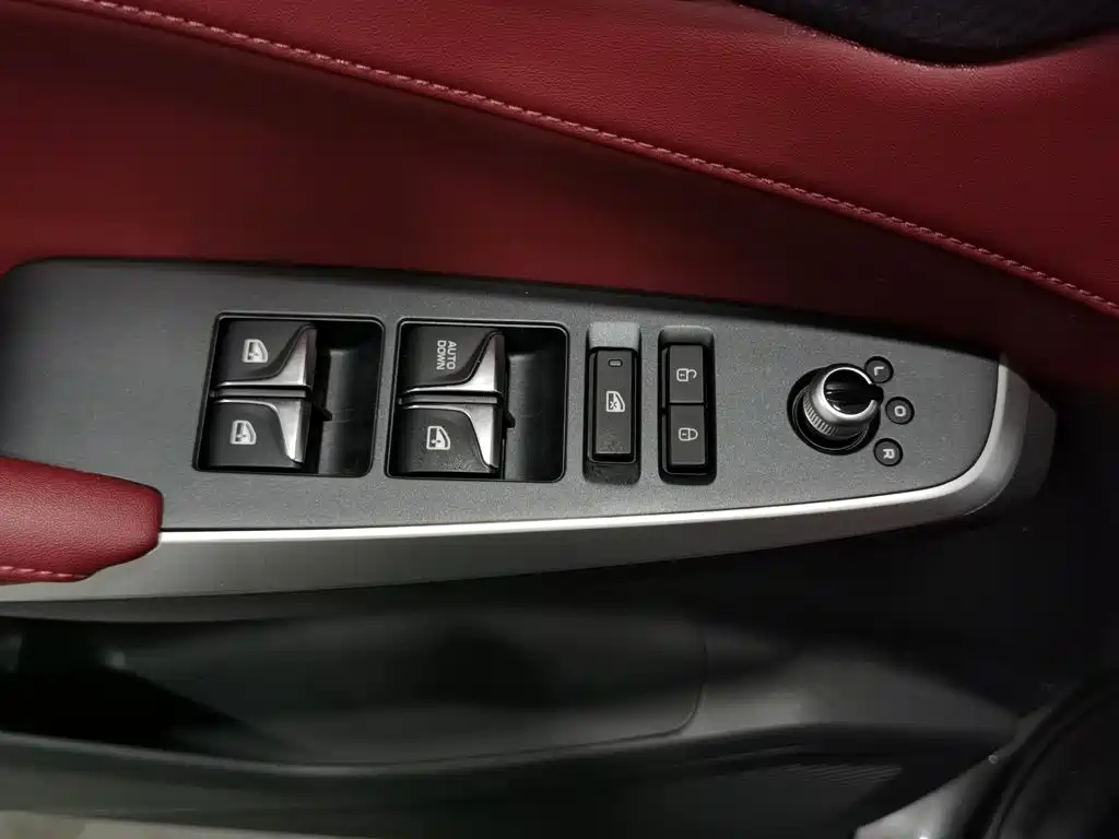 Фото 9 - Changan CS75 PLUS