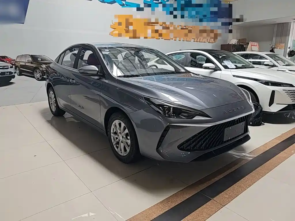 Фото 4 - Roewe i5