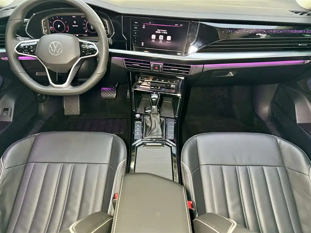 Volkswagen Passat 2023 330TSI Starlight Elite Edition фото 13