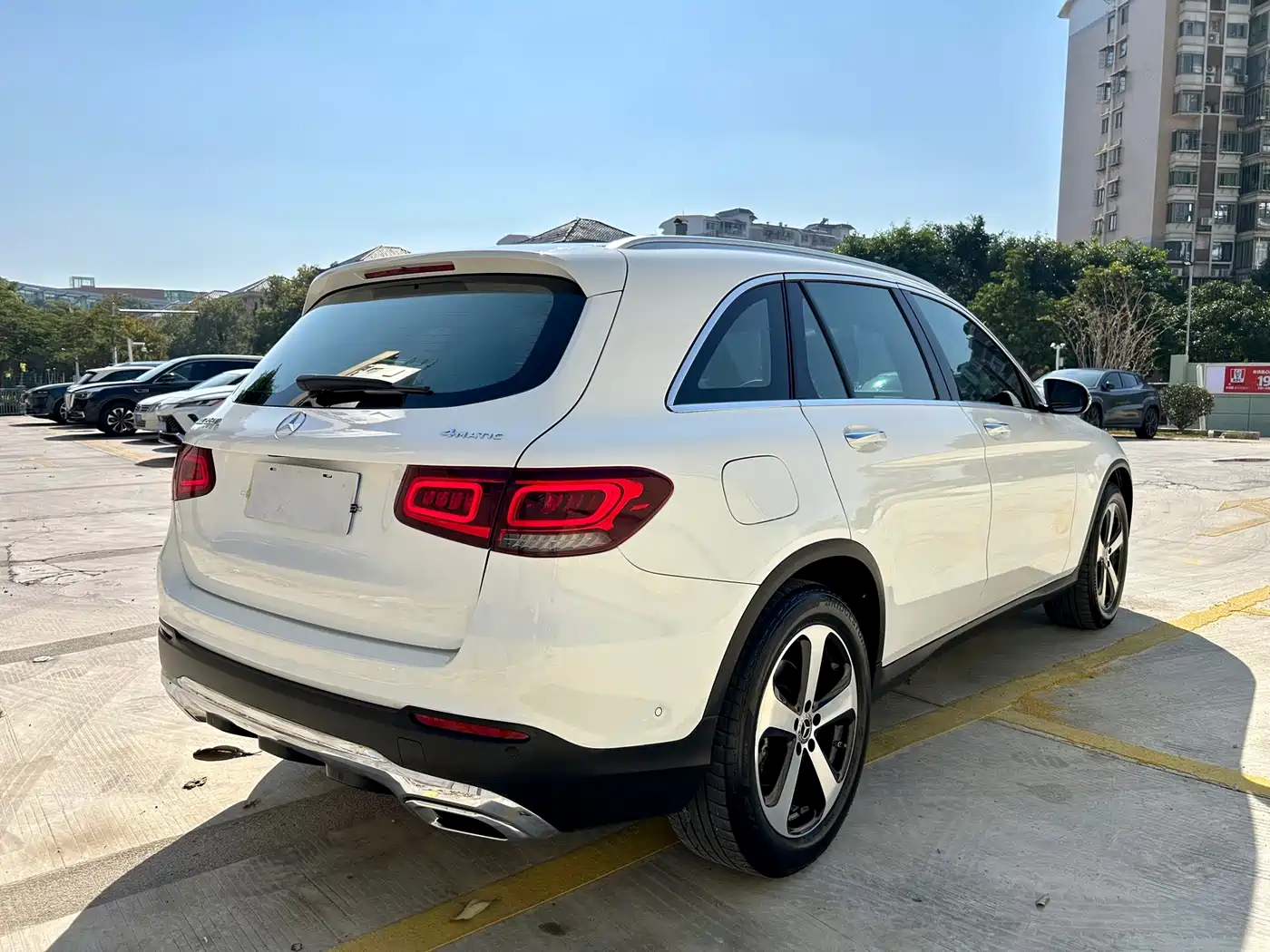 Mercedes-Benz GLC 2022 Facelift III GLC 260 L 4MATIC Dynamic фото 16