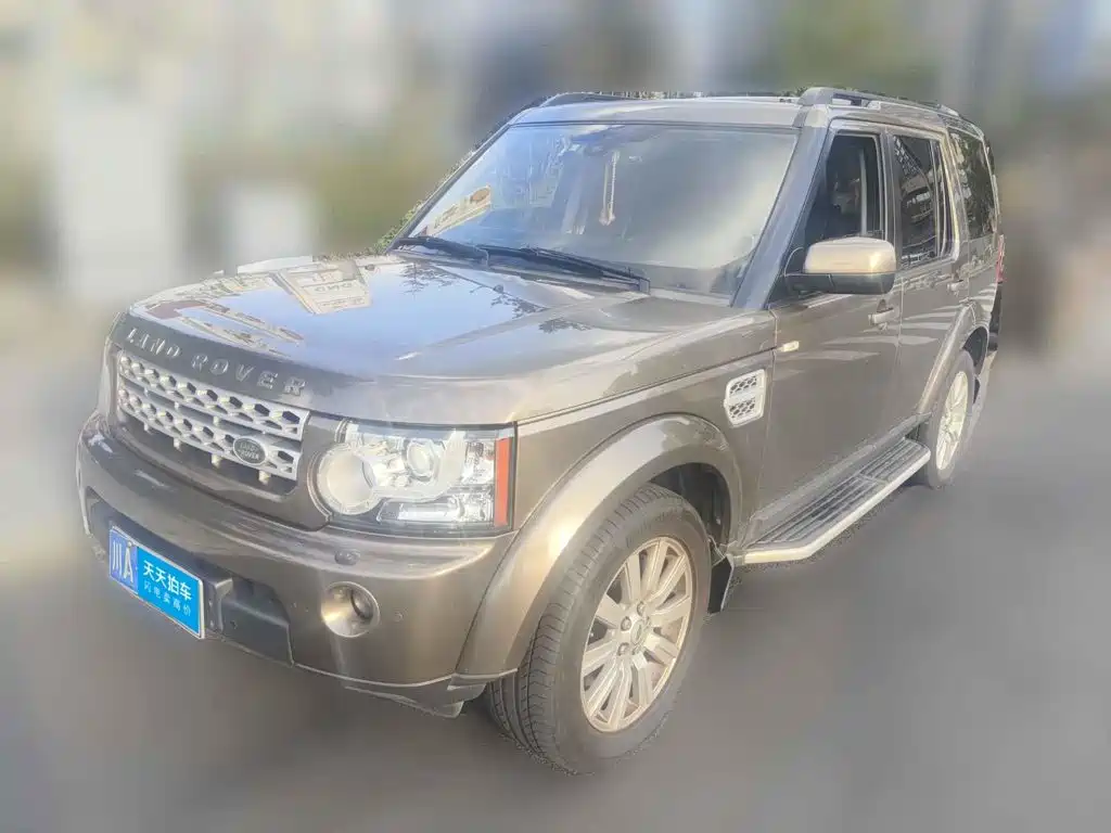 Photo 1 - Land Rover Discovery
