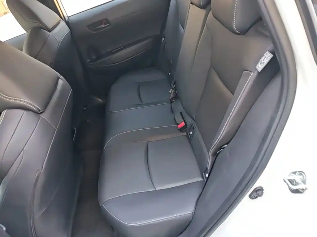 Photo 17 - Toyota Frontlander