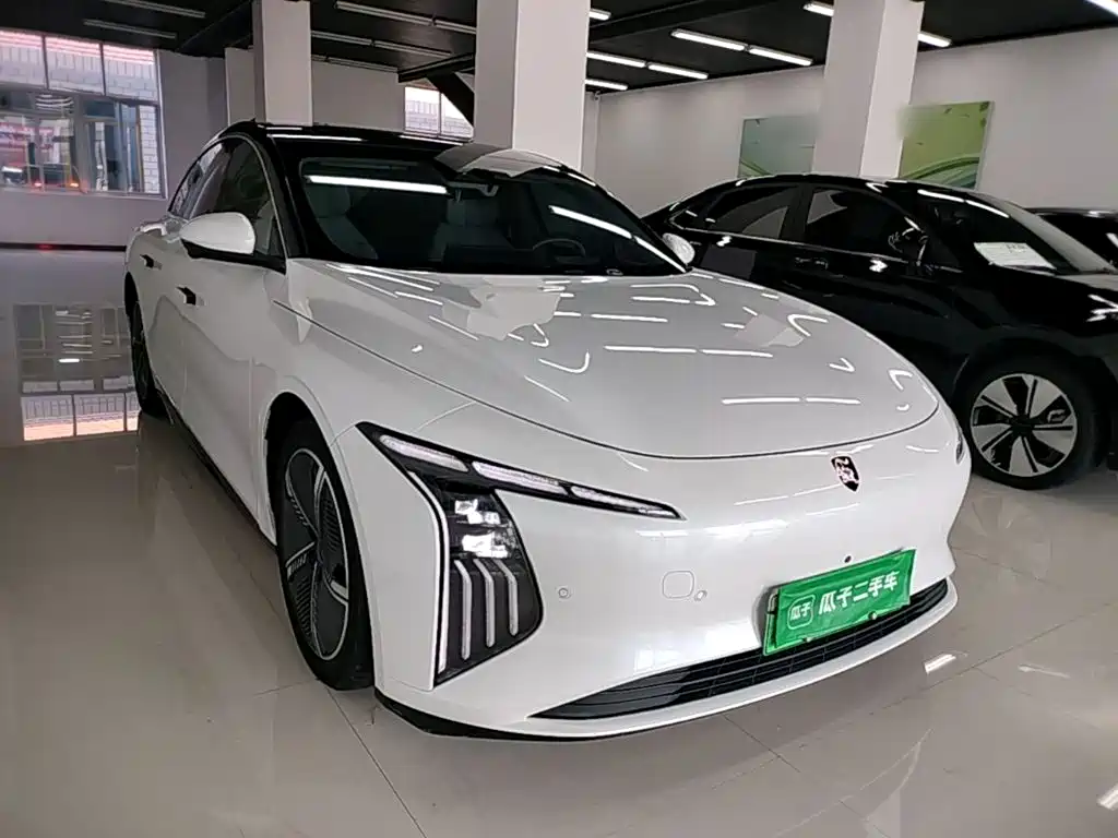 2024 Dongfeng Fengxing Stellar S7
