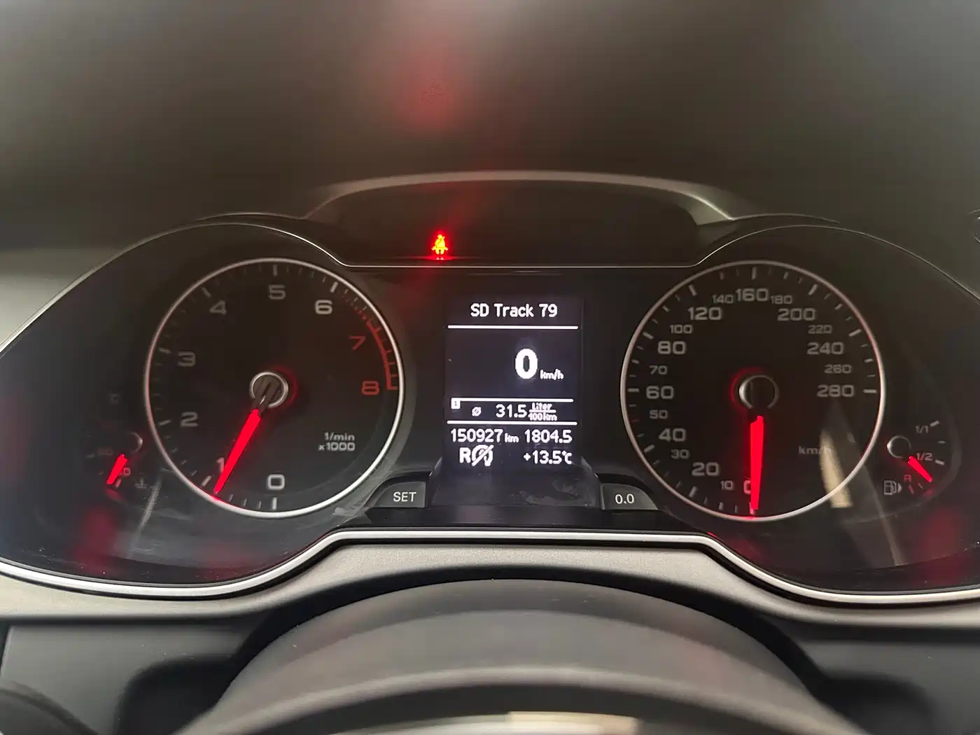 Audi A4L 2013 35 TFSI Automatic Comfort фото 16