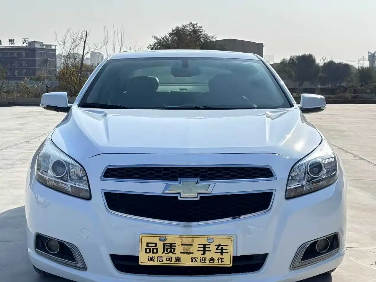Chevrolet Malibu 2012 2.0L Automatic Comfort Edition фото 2