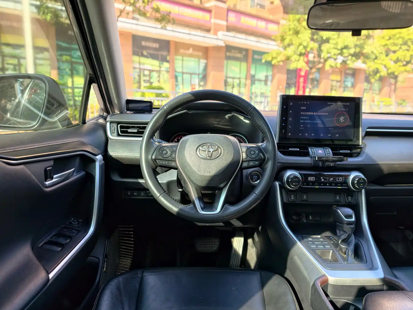 Toyota RAV4 Rongfang 2022 2.0L CVT 2WD Trend Plus Edition фото 20