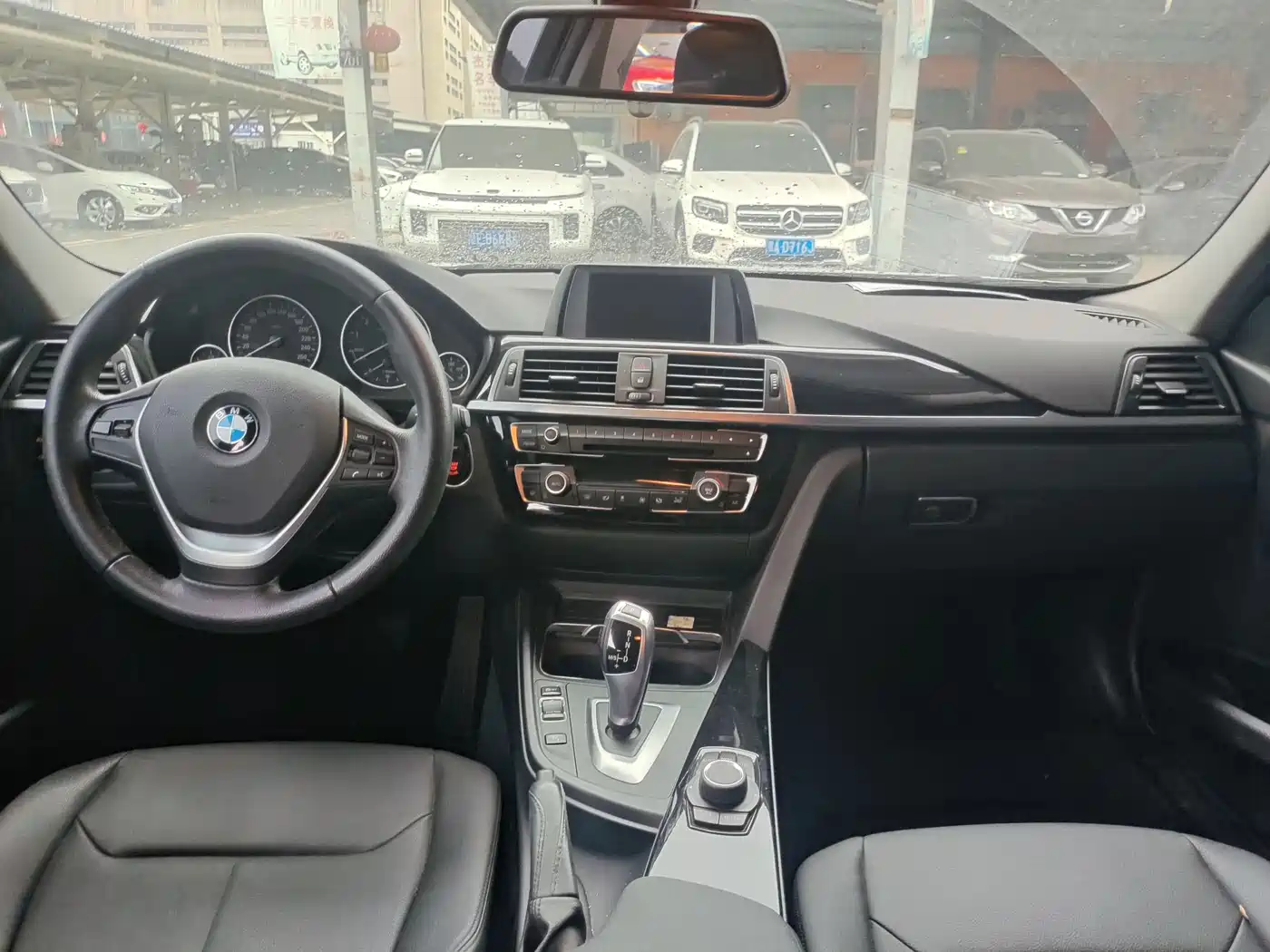 BMW 3 Series 2016 316i Fashion фото 7
