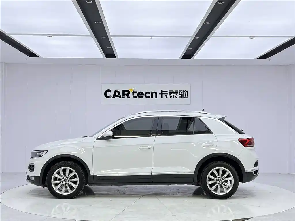 VOLKSWAGEN T ROC EXPLORING SONGS