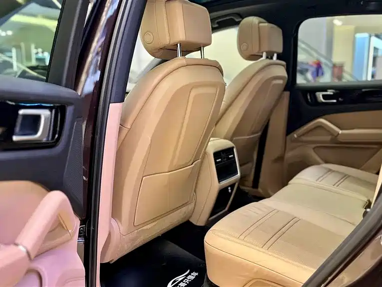 Porsche Cayenne New Energy 2020 Cayenne E-Hybrid 2.0T фото 11