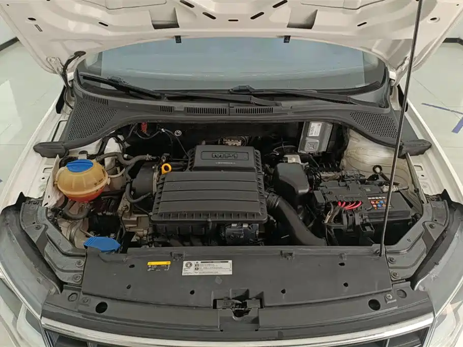 Volkswagen Jetta 2017 1.5L Automatic Fashion фото 10