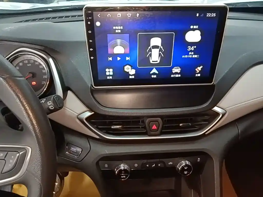 Chevrolet Volando 2019 2018 530T Auto Sport Edition (5+2 seater) China V