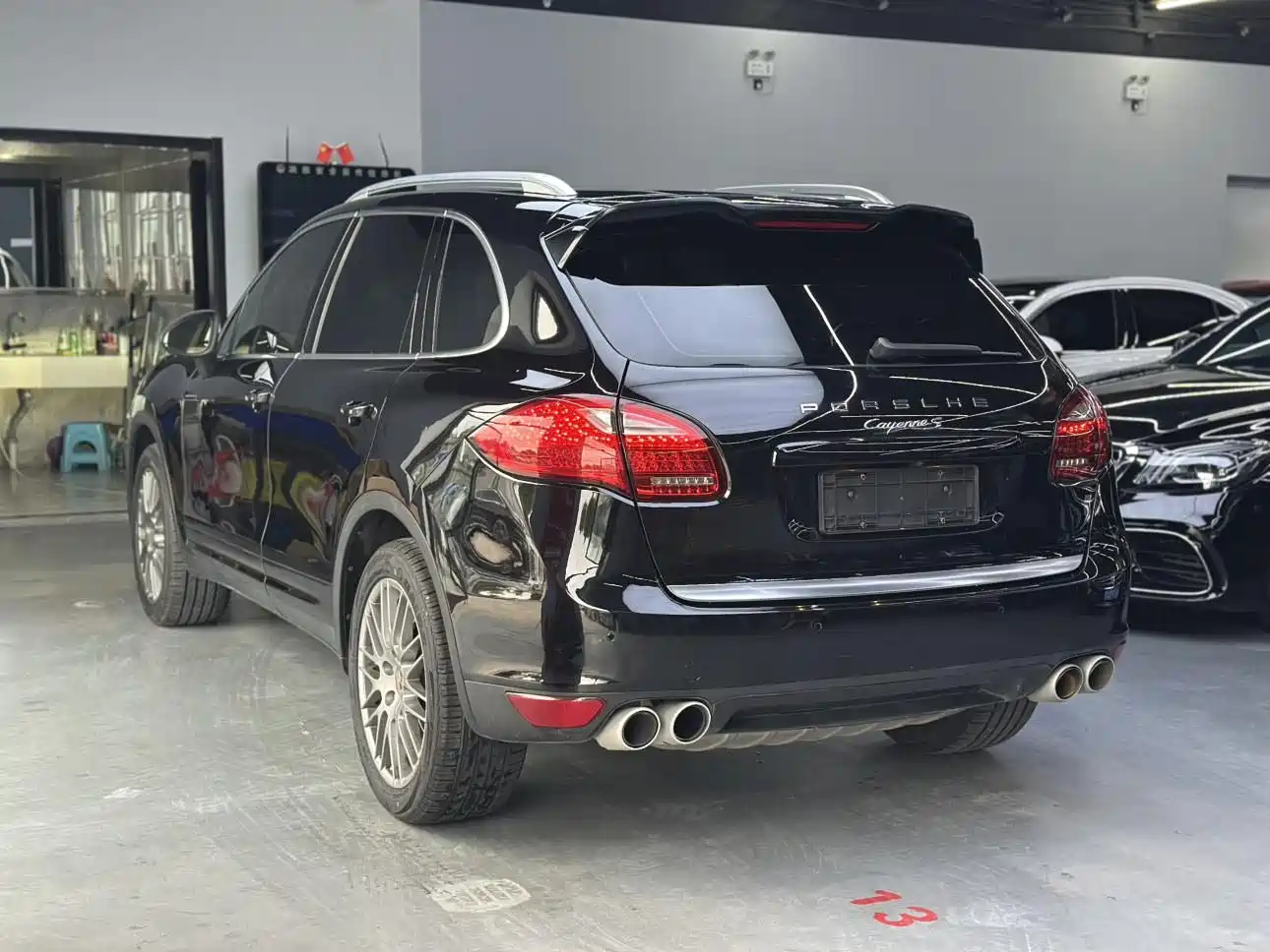 Porsche Cayenne 2011 Cayenne S 4.8L фото 6