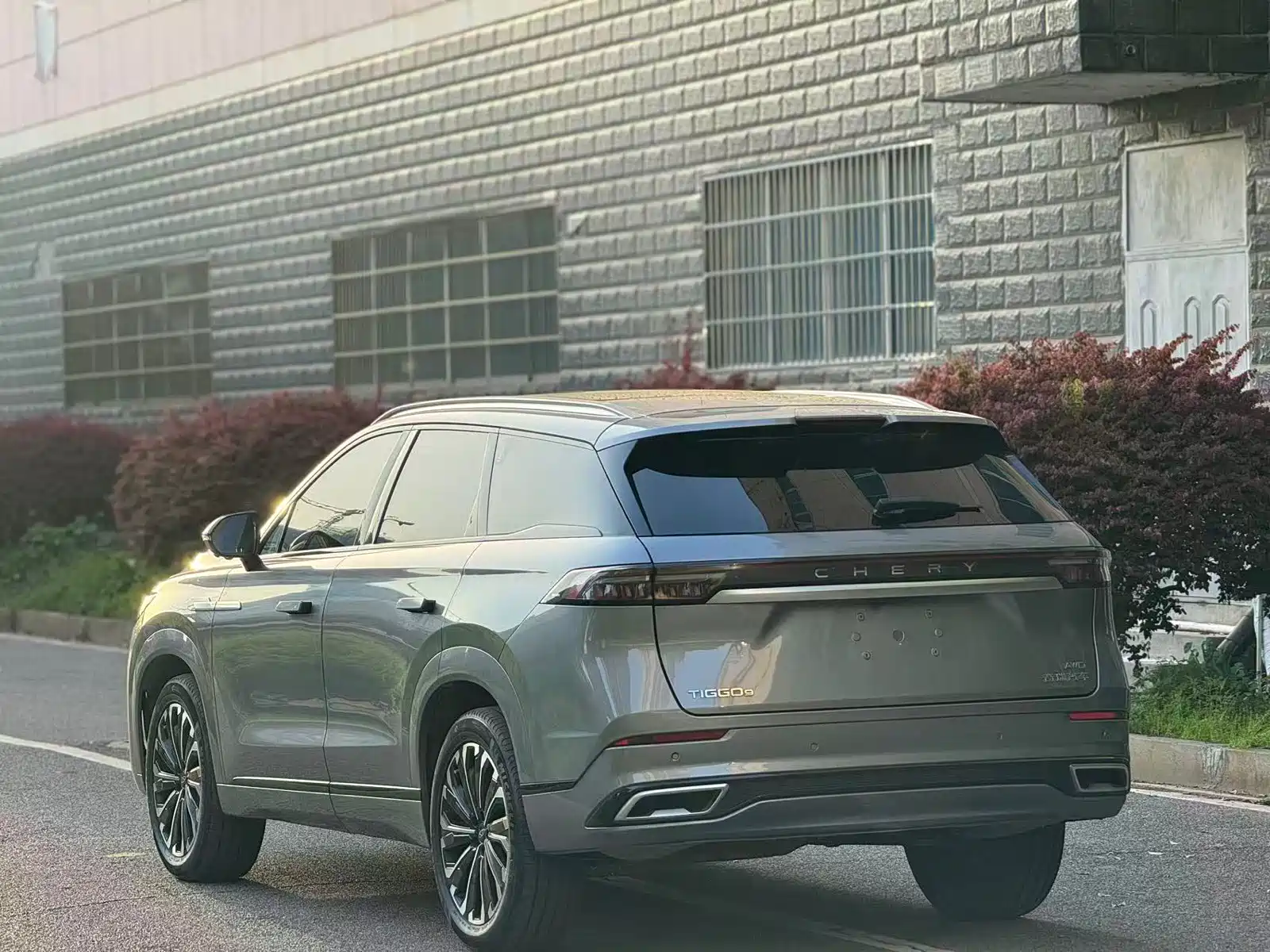 Фото 8 - Chery Tiggo 9