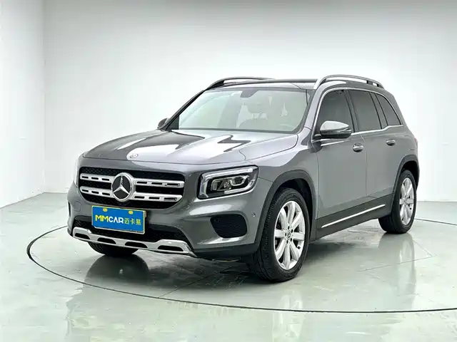MERCEDES-BENZ GLB