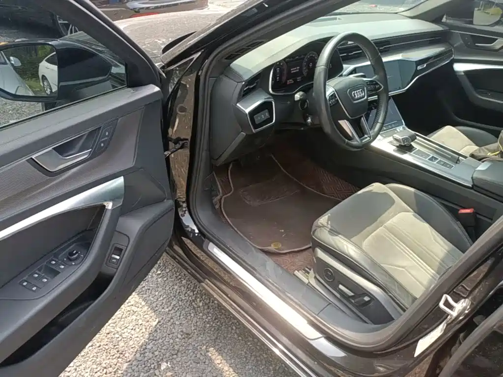 Photo 16 - Audi A6L