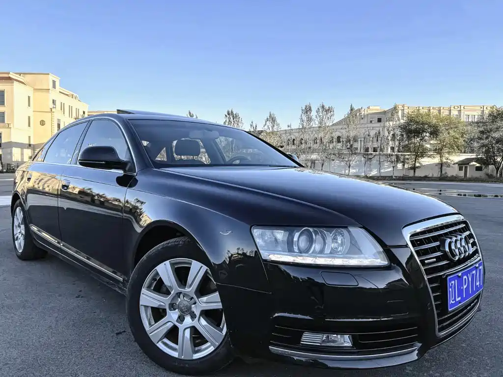Фото 6 - Audi A6L